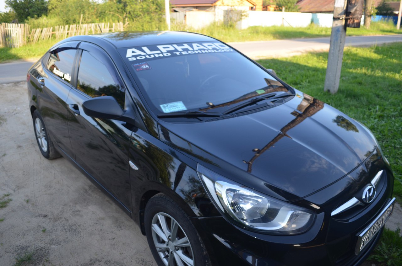 Громкий Hyundai Solaris