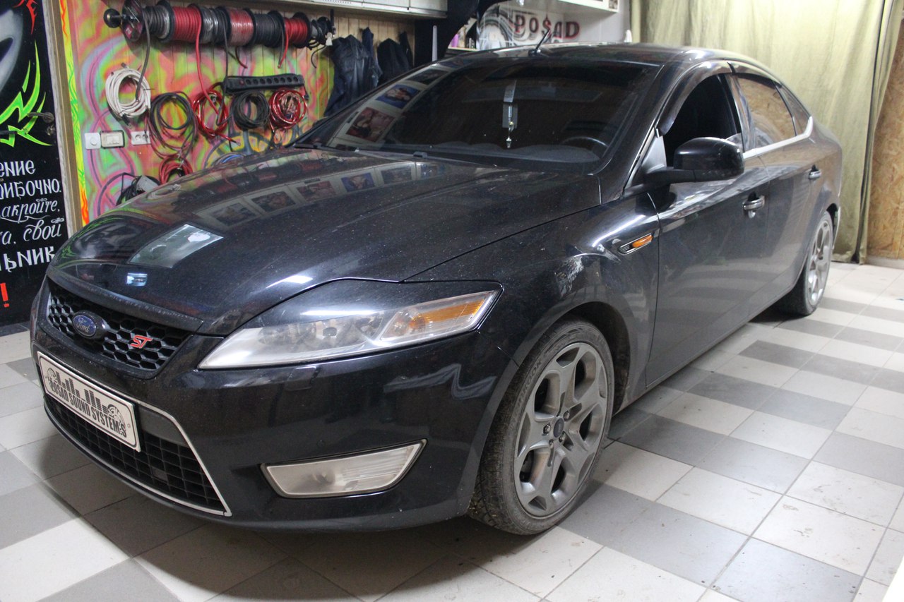 Громкий фронт в Ford Mondeo