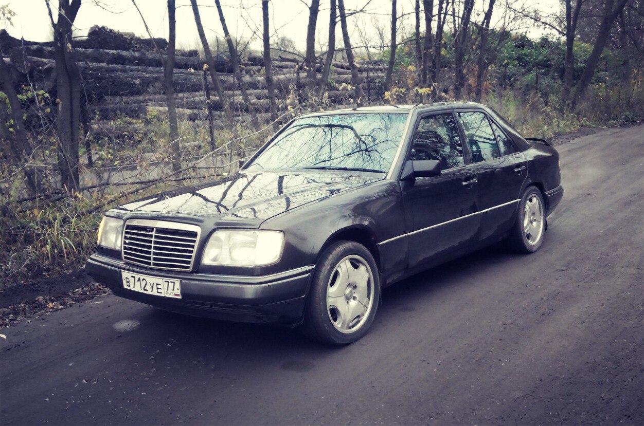 Громкий Mercedes-Benz из Москвы